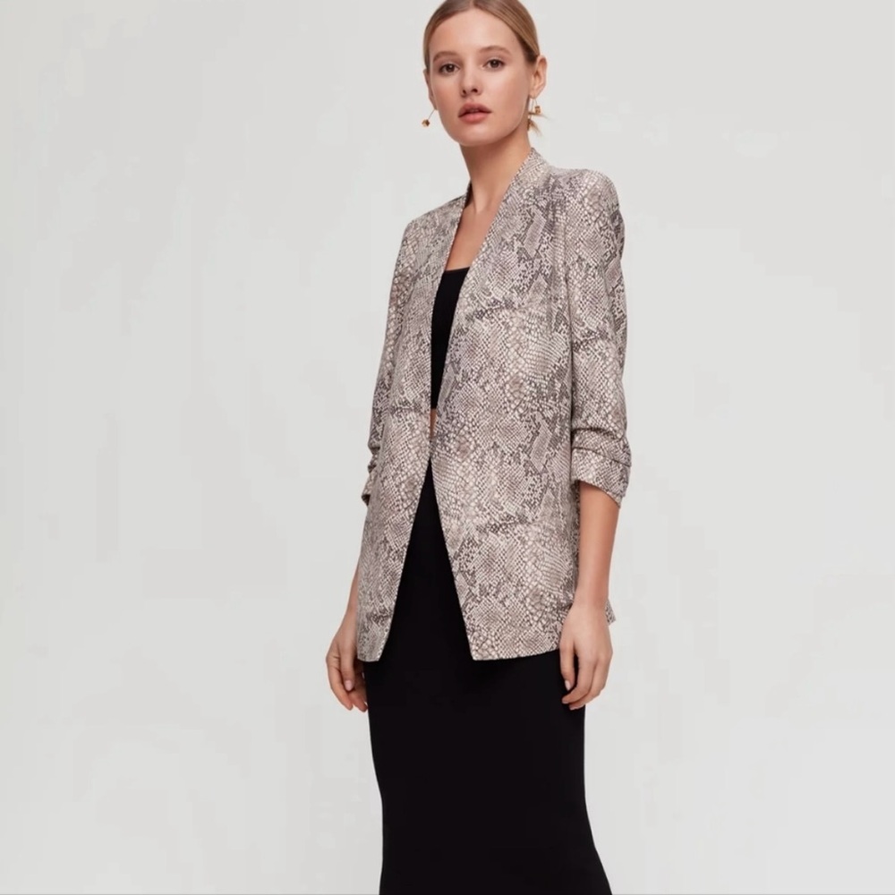 Aritzia Babaton Macauley Power Blazer Snakeskin